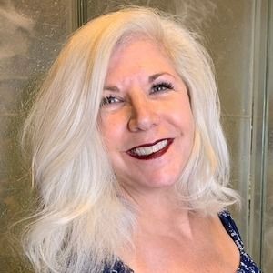 Meet your Posher, Tracy